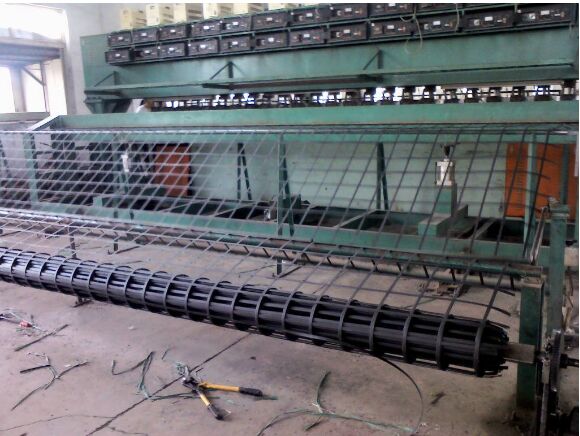 ����������������F��